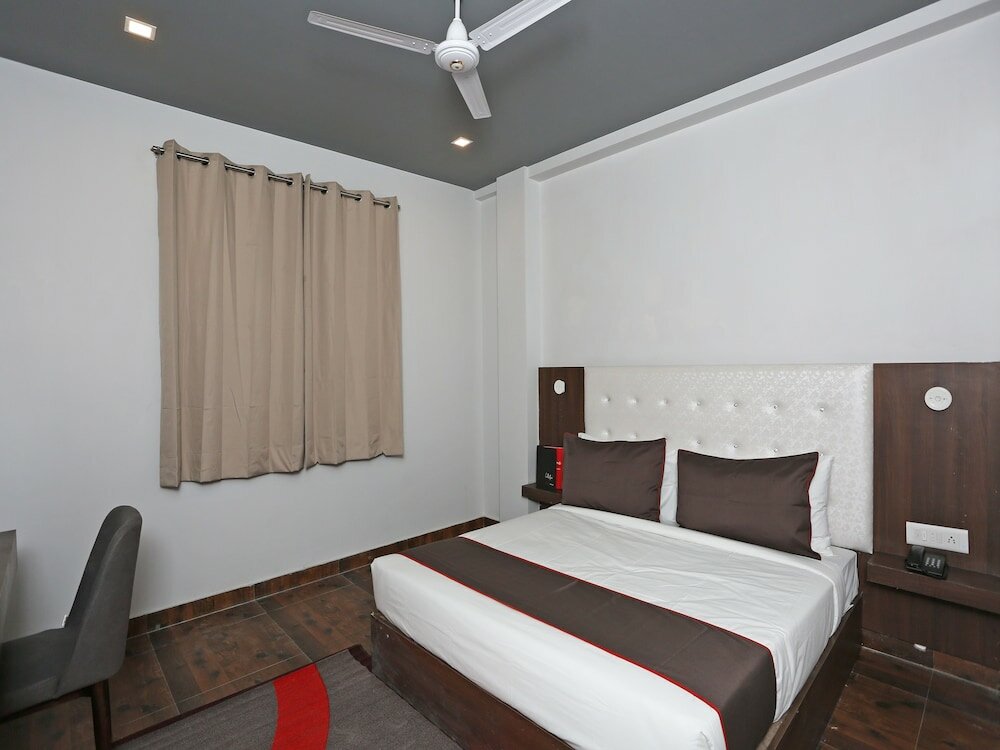 Фото Hotel Capital Mount