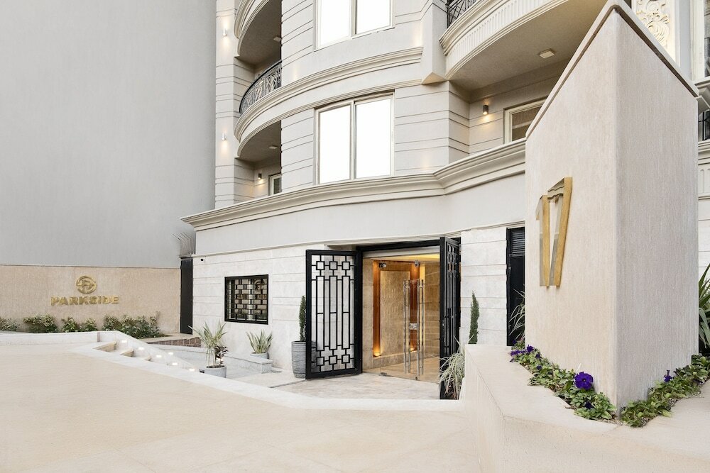 Фото Parkside Boutique Furnished Apartments