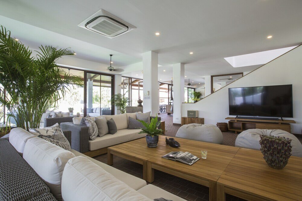 Фото Lemongrass Pool Villa