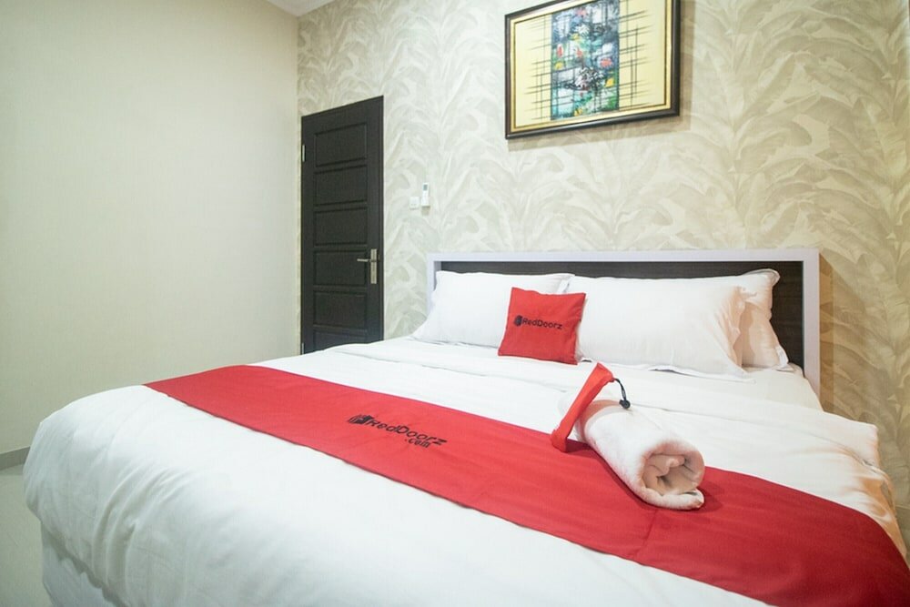 Фото RedDoorz Syariah @ Hotel 91 Jember