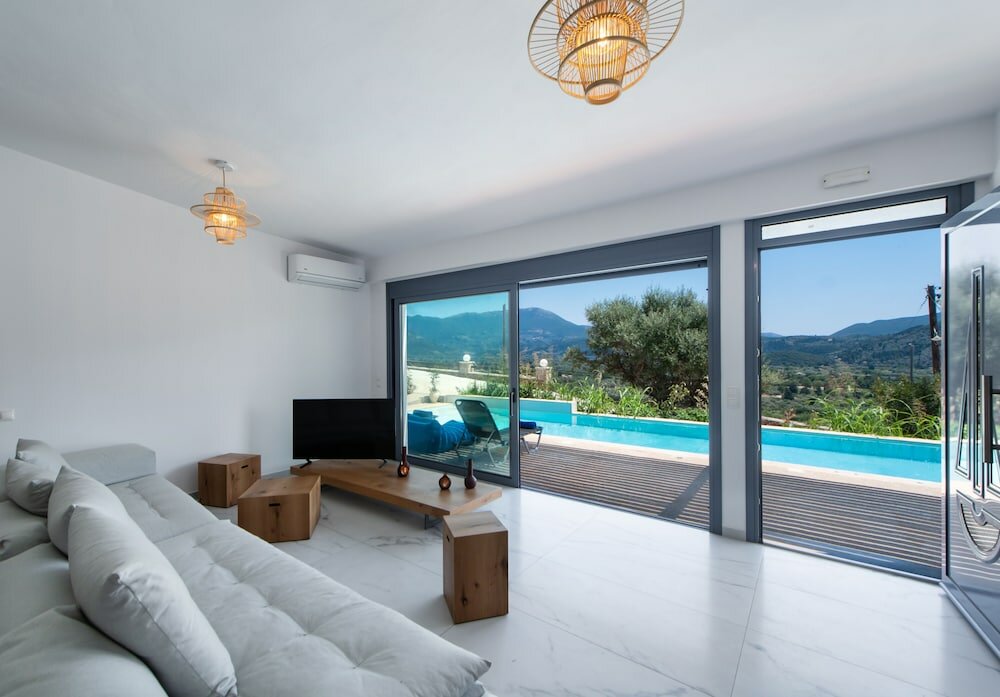 Фото Calioanas Suites