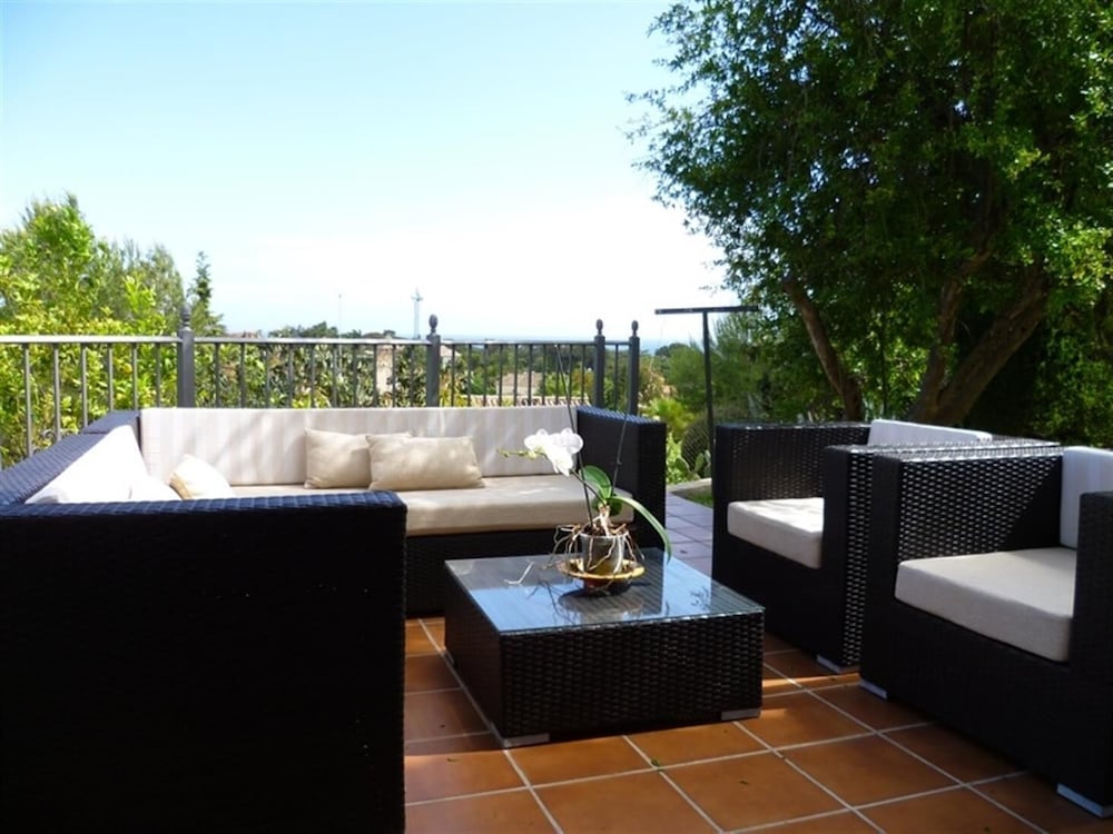 Фото Great Villa Very Close to Best Beach