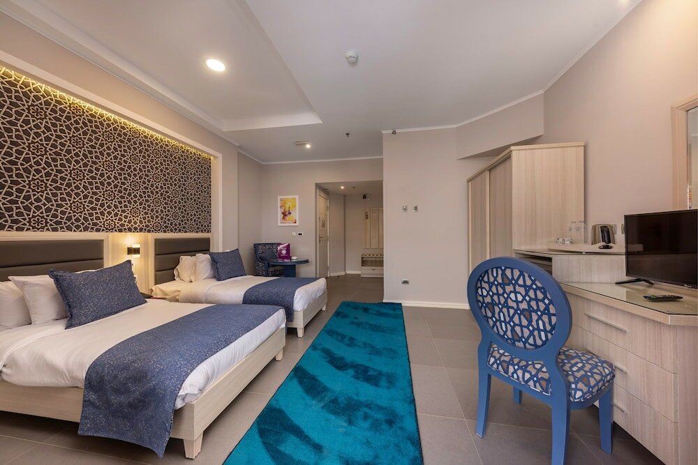 Фото Royal Day Plaza Hotel