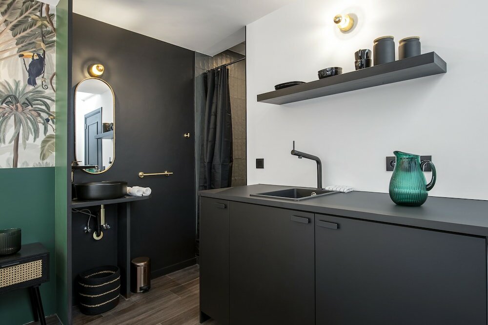 Фото Secret Walls