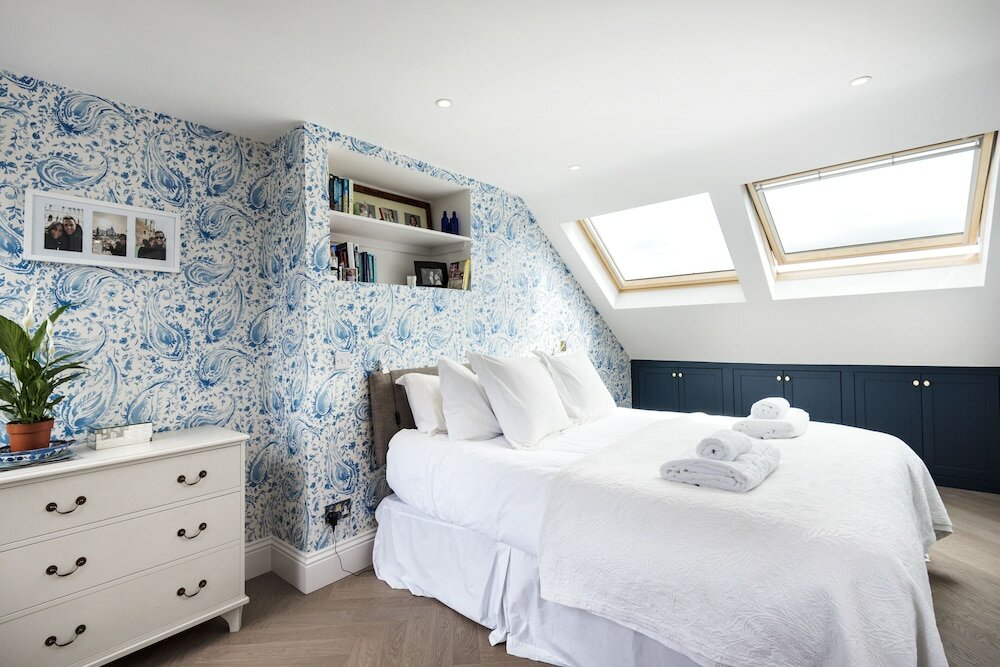 Фото Spectacular Shepherds Bush Home Close to Westfield