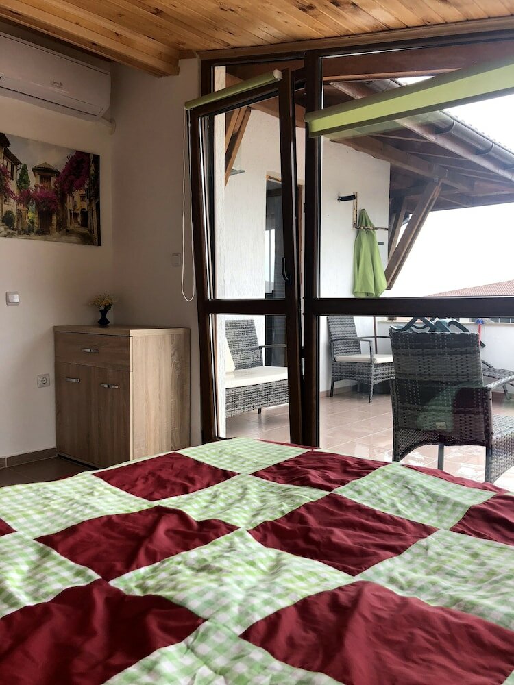 Фото Apartments Primorsko