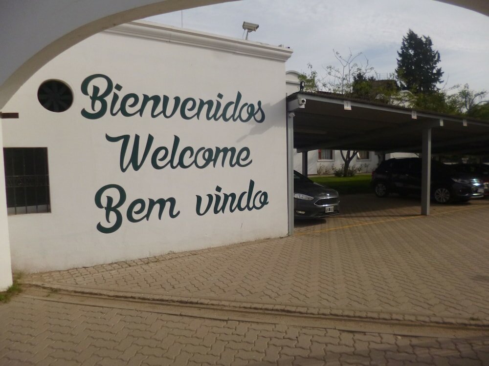 Фото Hotel Garden House