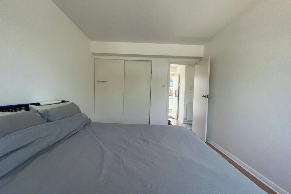 Фото Charming & Peaceful 1bd Flat - Clapham Junction