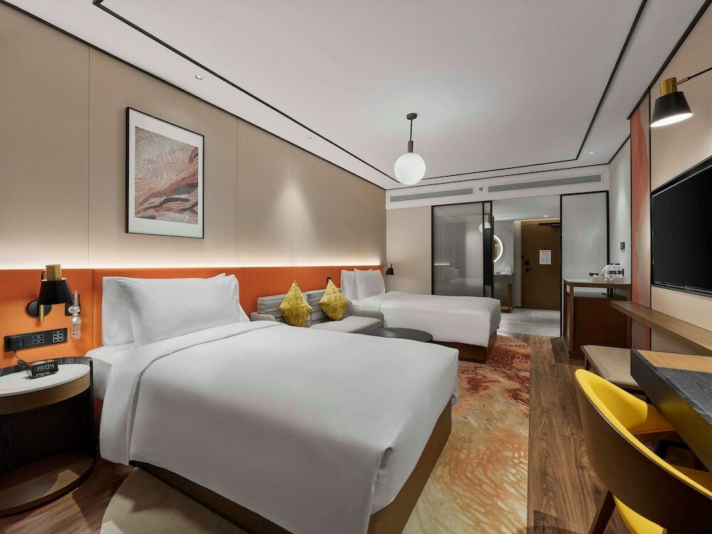 Фото Hilton Garden Inn Lhasa