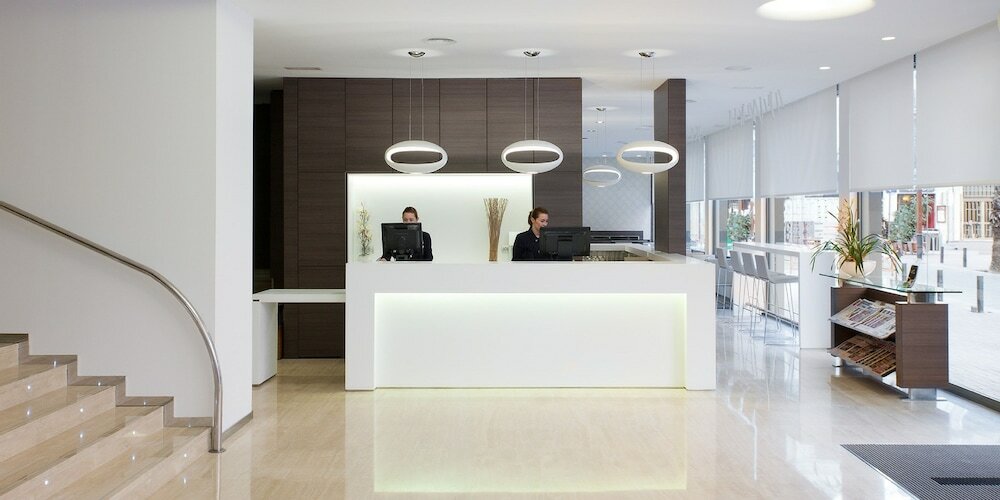 Фото Nh Castellón Mindoro Hotel