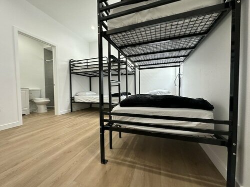 Гостиница RoamHub Residences в Лос-Анджелесе