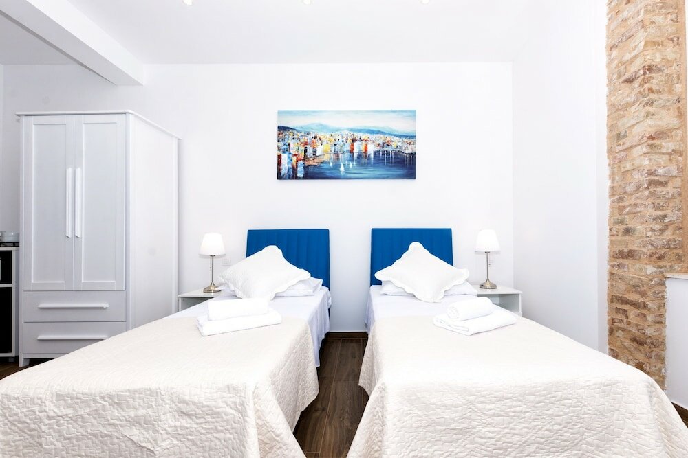 Фото Peruzovic Rooms & Apartments