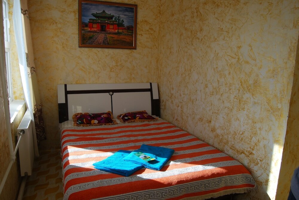 Фото Gaya's guesthouse