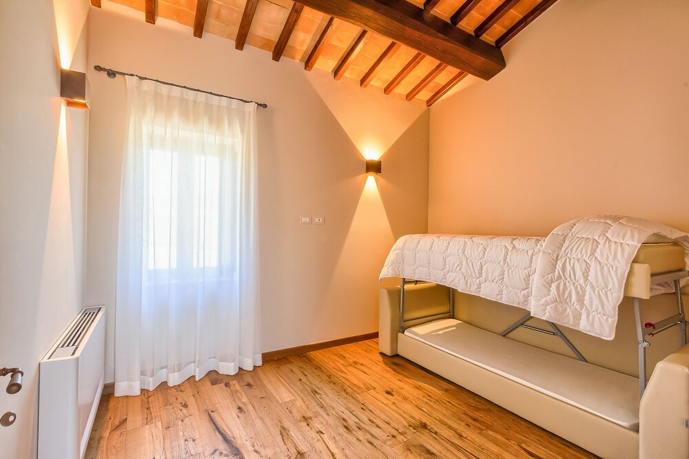 Фото Agriturismo Colli Martani