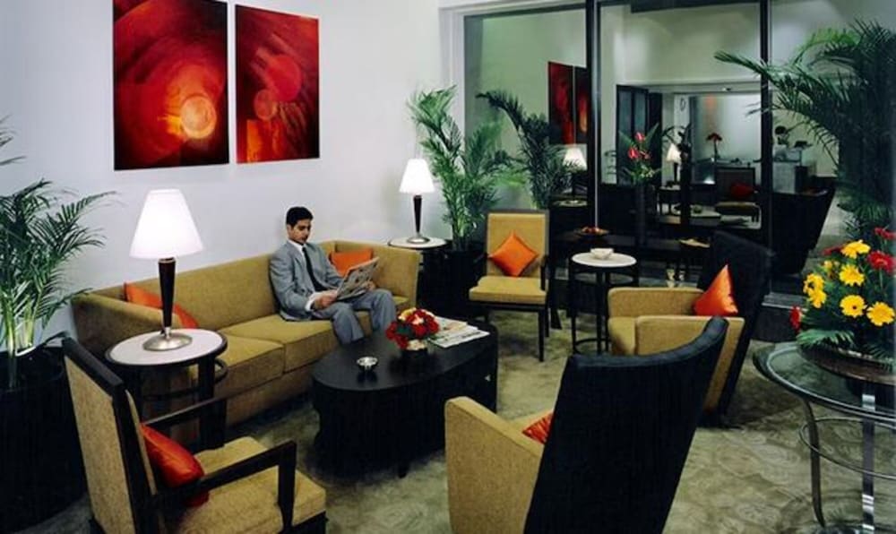 Фото Centurion Hotel