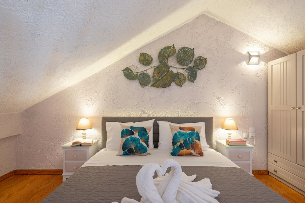 Фото Virvilis Apartments