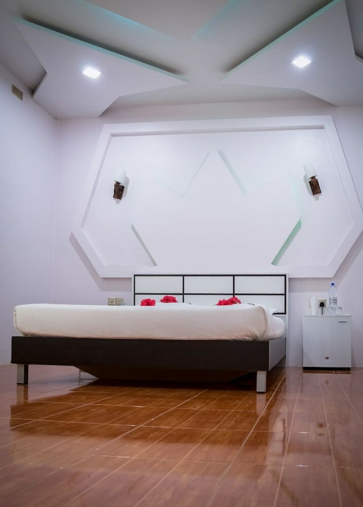 Фото Hulhudheli Inn