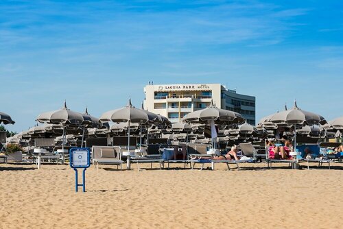 Гостиница Laguna Park Hotel