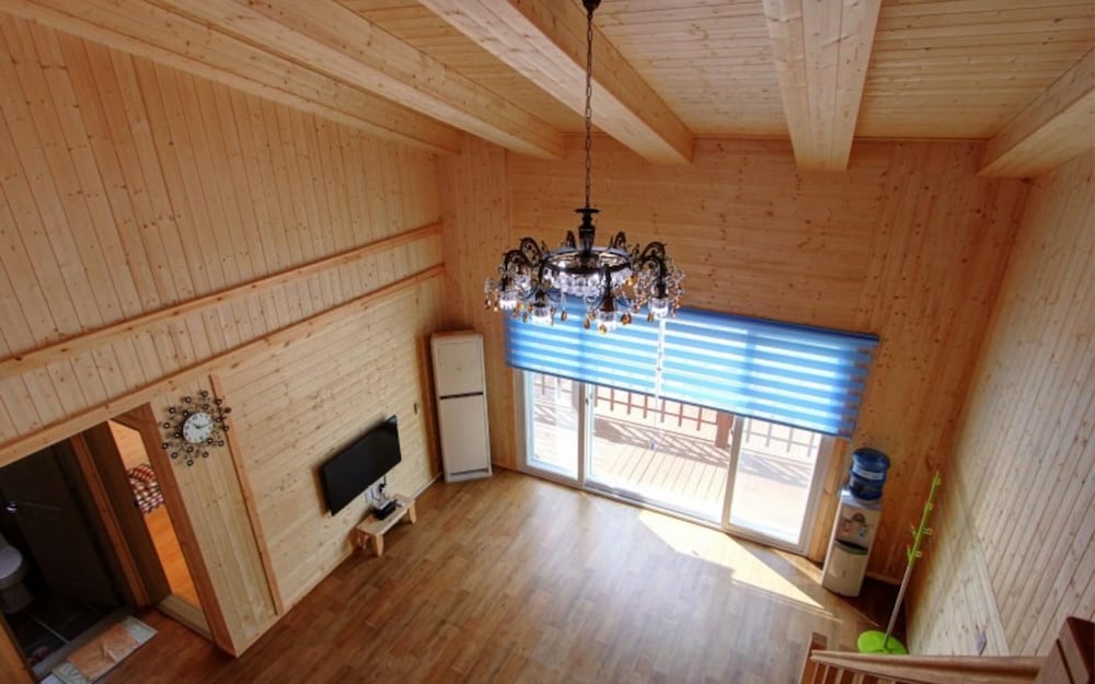 Фото Yeosu Elvino Pension