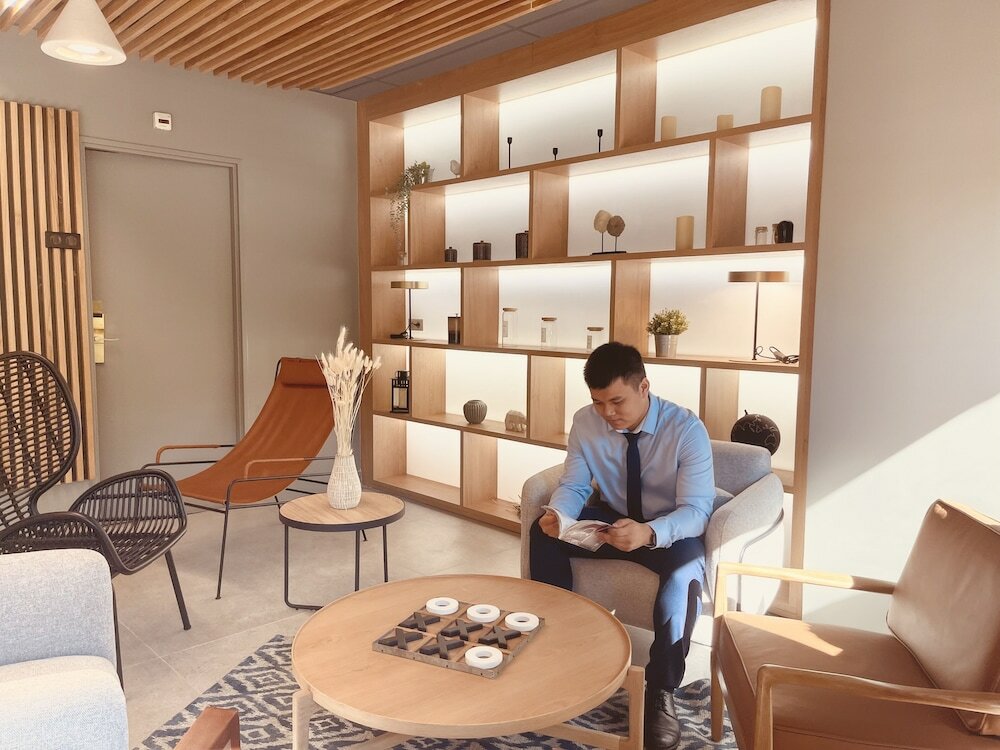 Фото Novotel Bordeaux Centre Gare Saint Jean