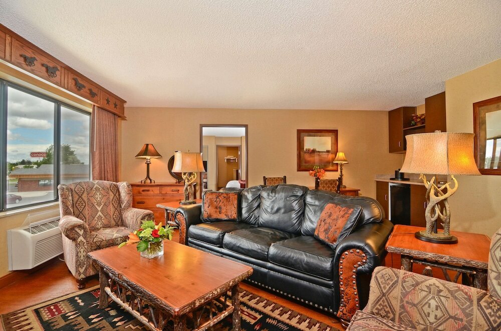 Фото Best Western Plus Kelly Inn & Suites