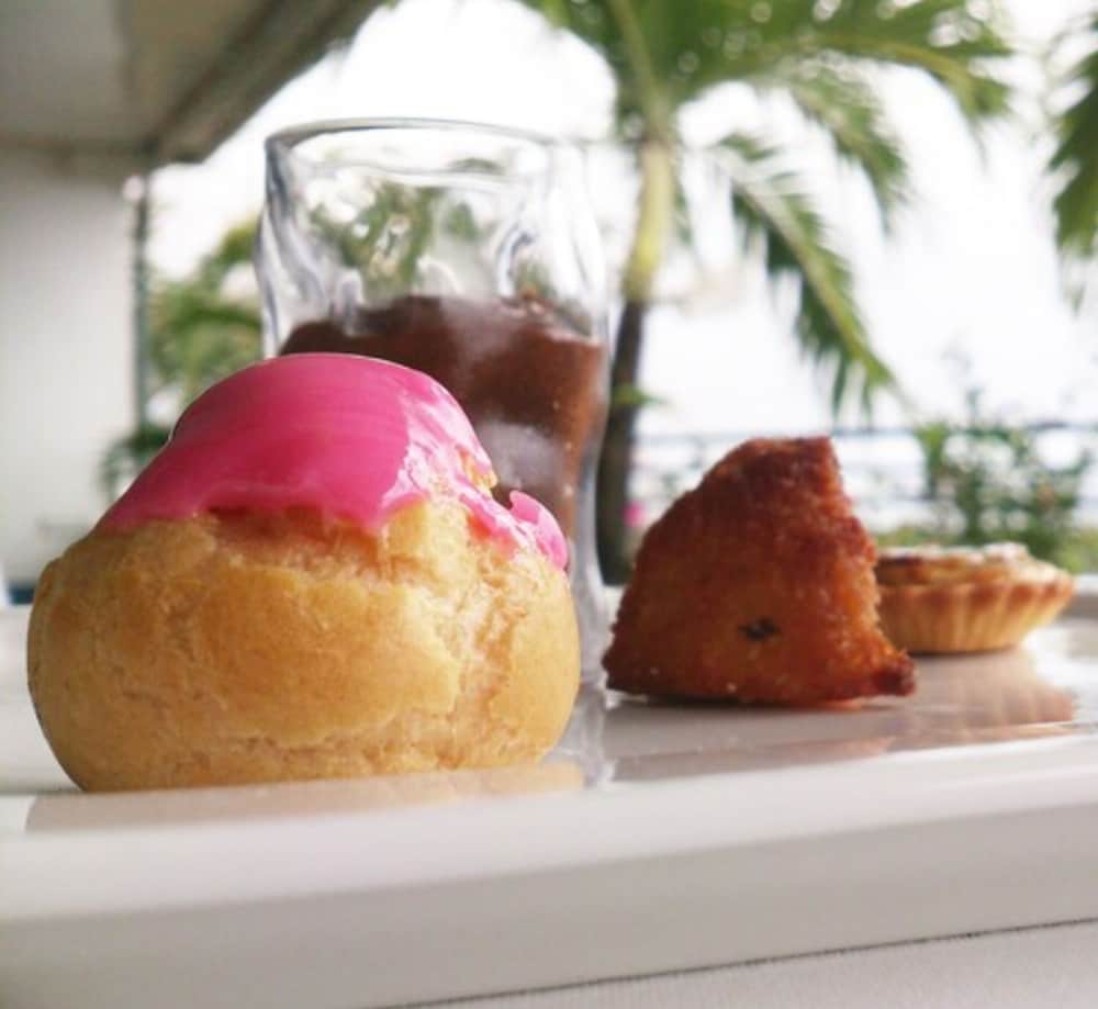 Фото Hotel La Bateliere