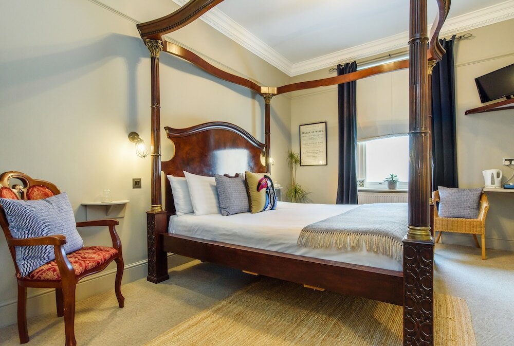 Фото Jolyon's Boutique Hotel