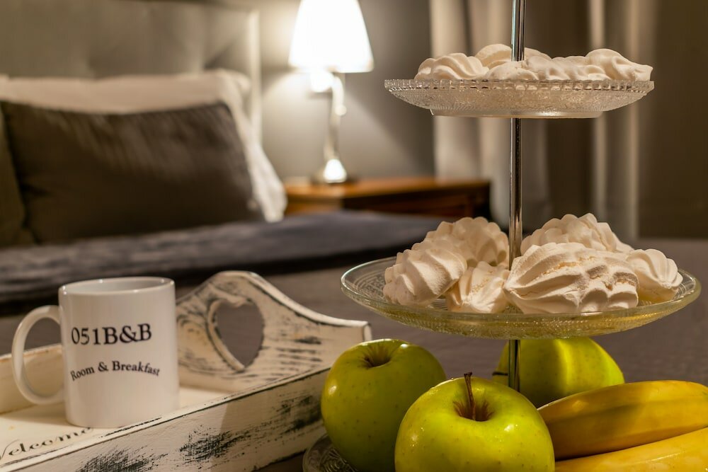 Фото 051 Room & Breakfast