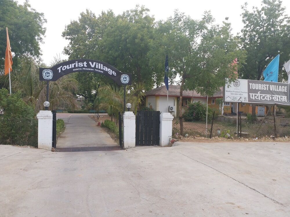 Фото Tourist village Khajuraho