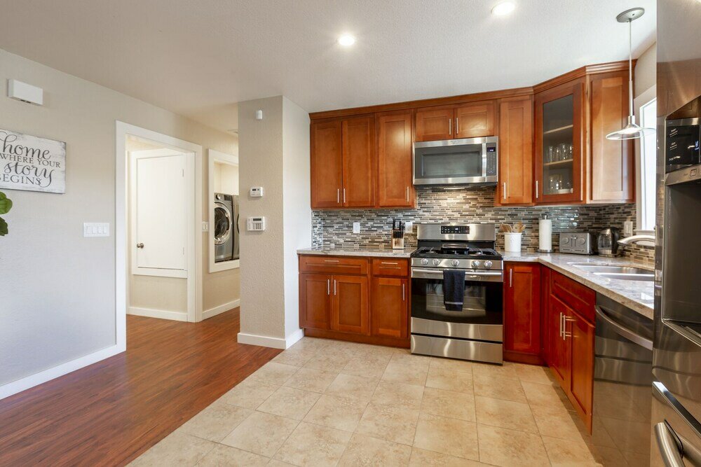 Фото Marbella Lane Triplex San Jose