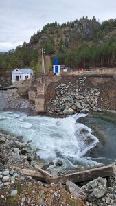 Чемальская ГЭС (Чемальская ул., 16А, село Чемал), достопримечательность в Республике Алтай