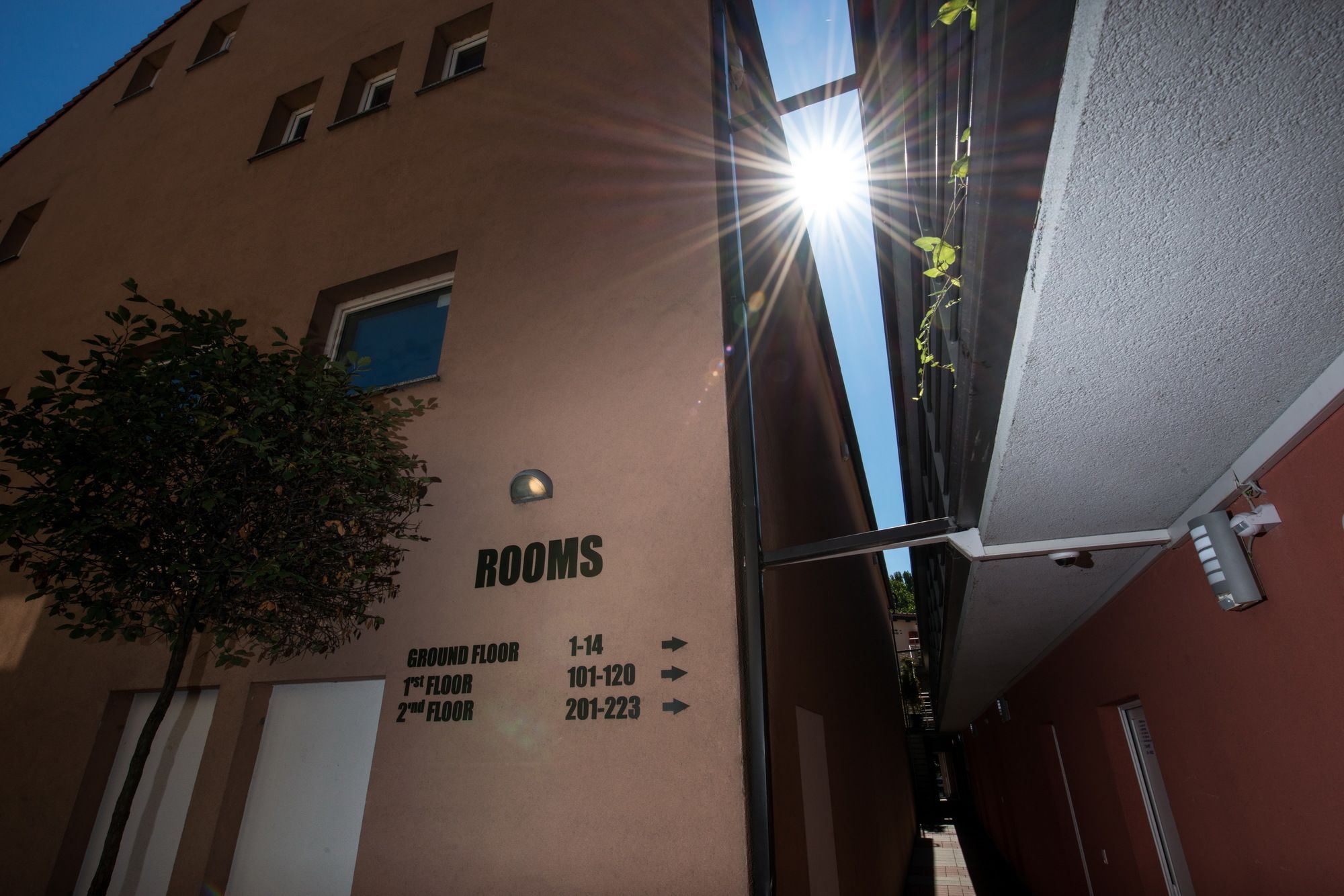 Фото Hotel & Hostel Zagreb