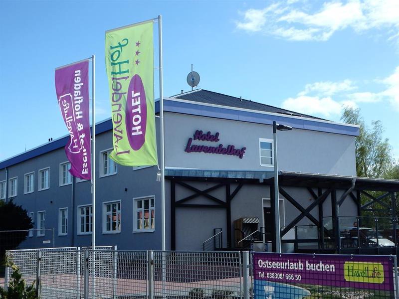 Фото Hotel Lavendelhof & Eselhof Nauen