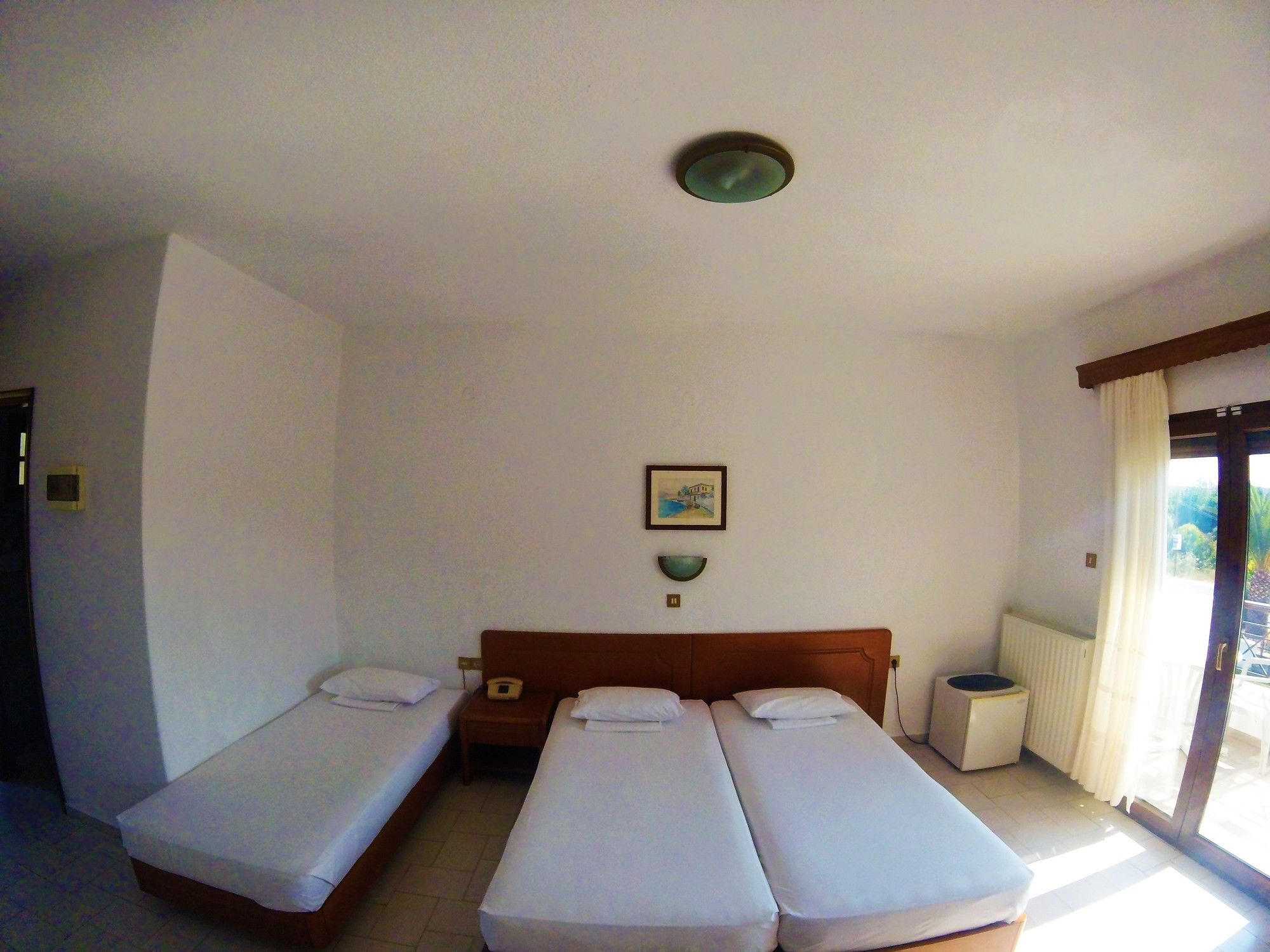 Фото Ermioni Hotel