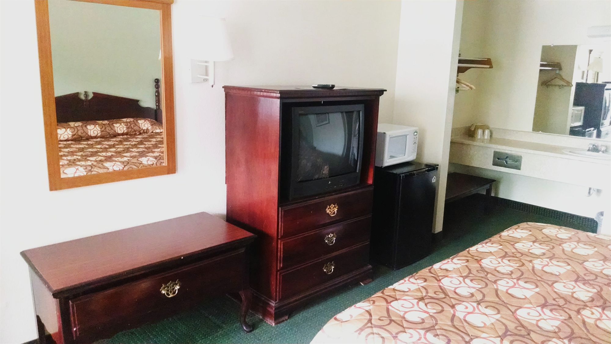 Фото Masters Inn Atlanta - Doraville at I-85 & 285