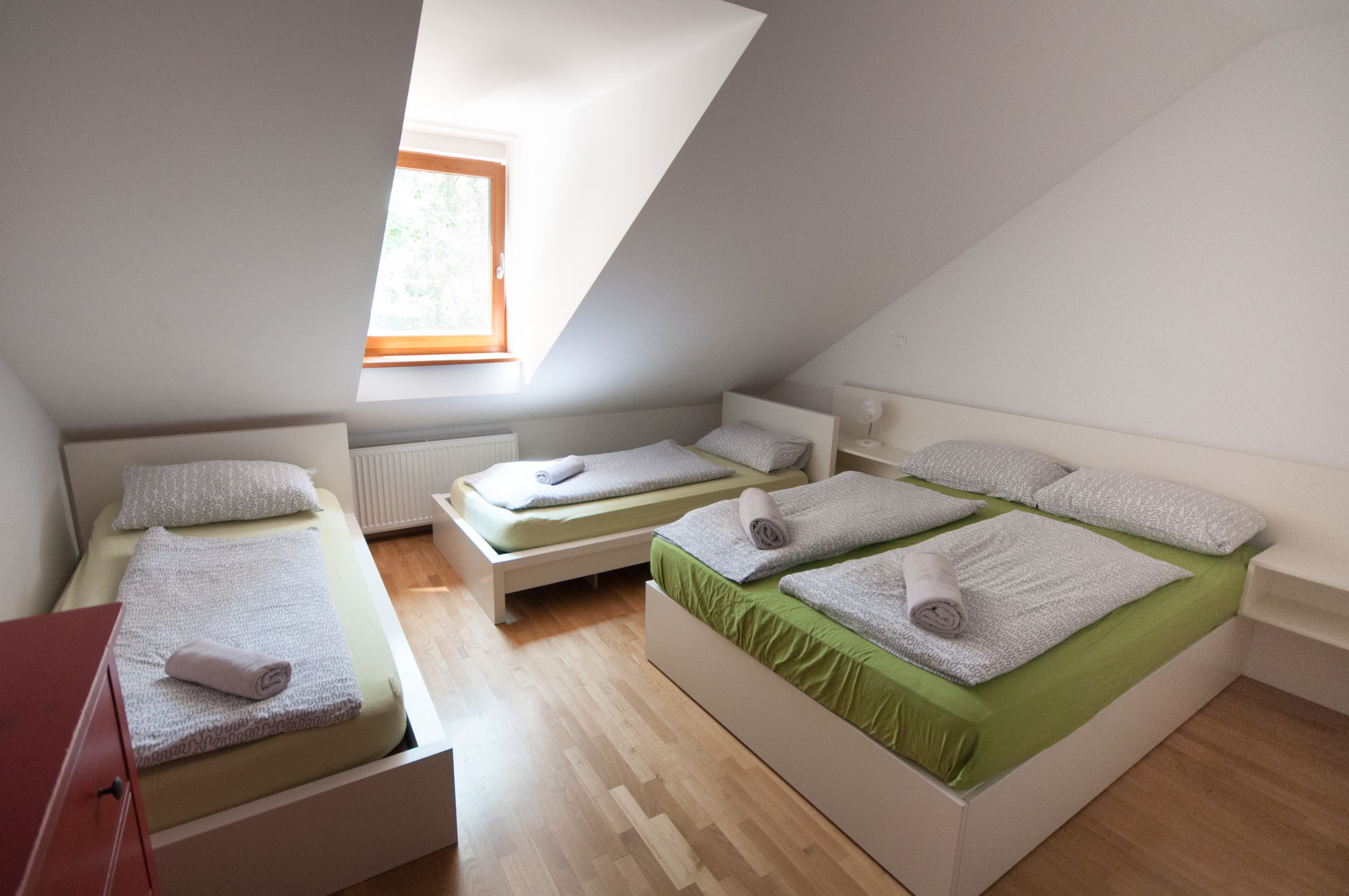 Фото Rooms Sincere 1830