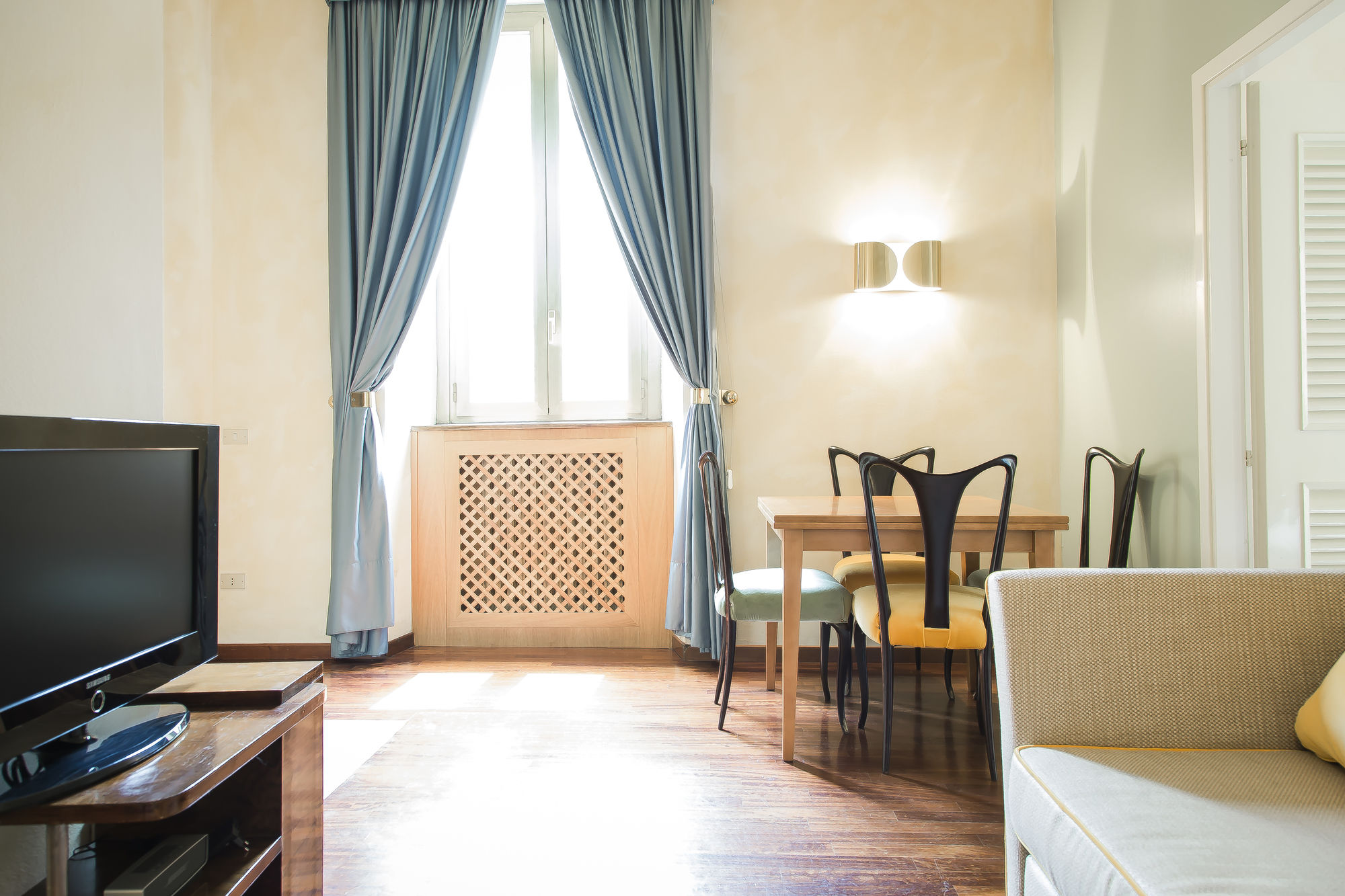 Фото Brera Apartments in San Babila