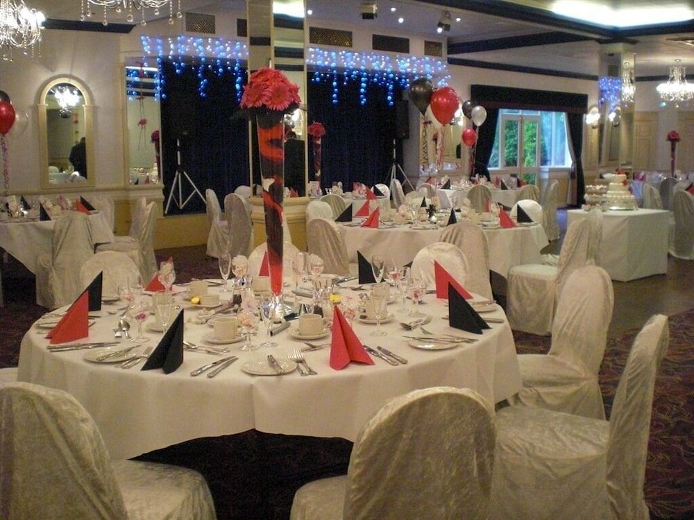 Фото Crofters Hotel