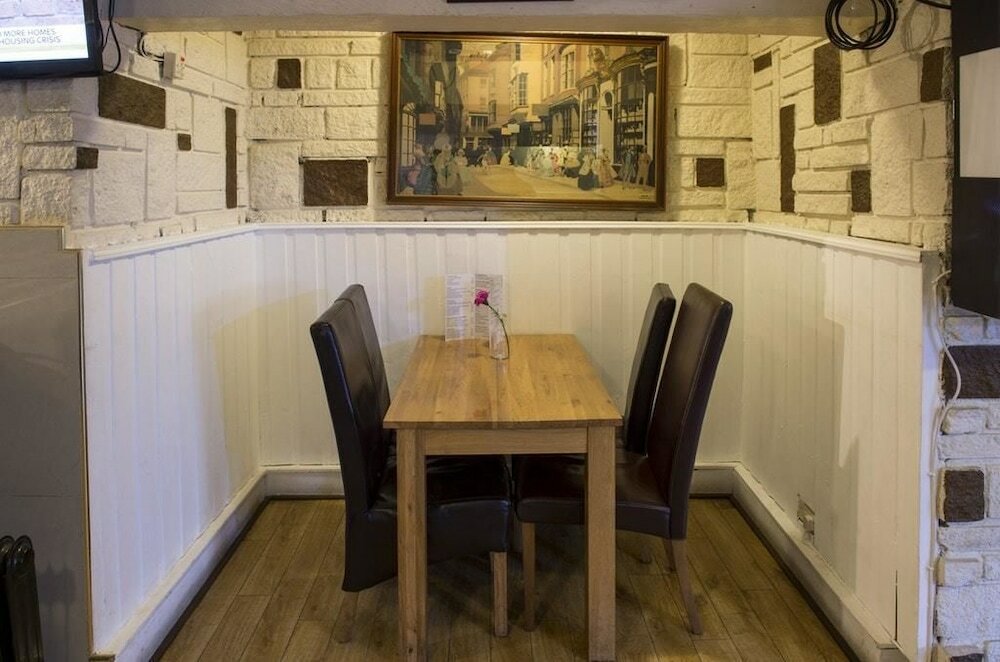 Фото Dalgair House Hotel