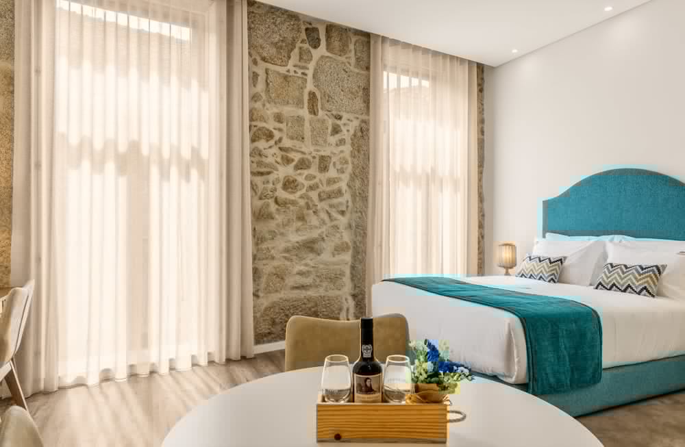 Фото 296 Heritage Apartments