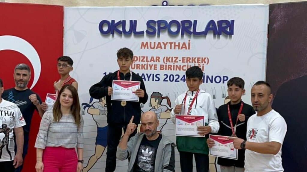 School Muharrem Gulpinar Middle School, Seferihisar, photo