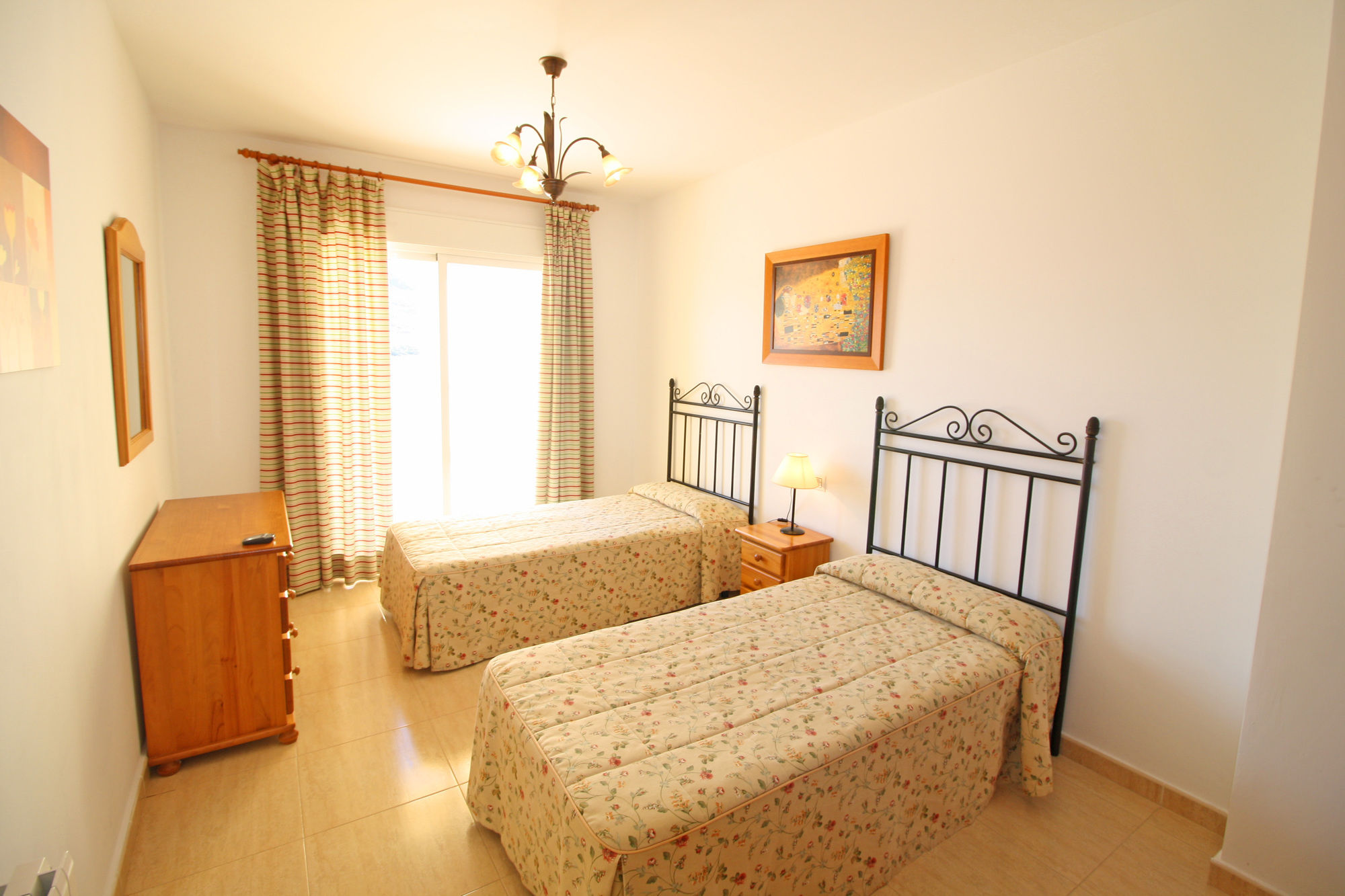 Фото Bungalows Casanova - Costa Calpe