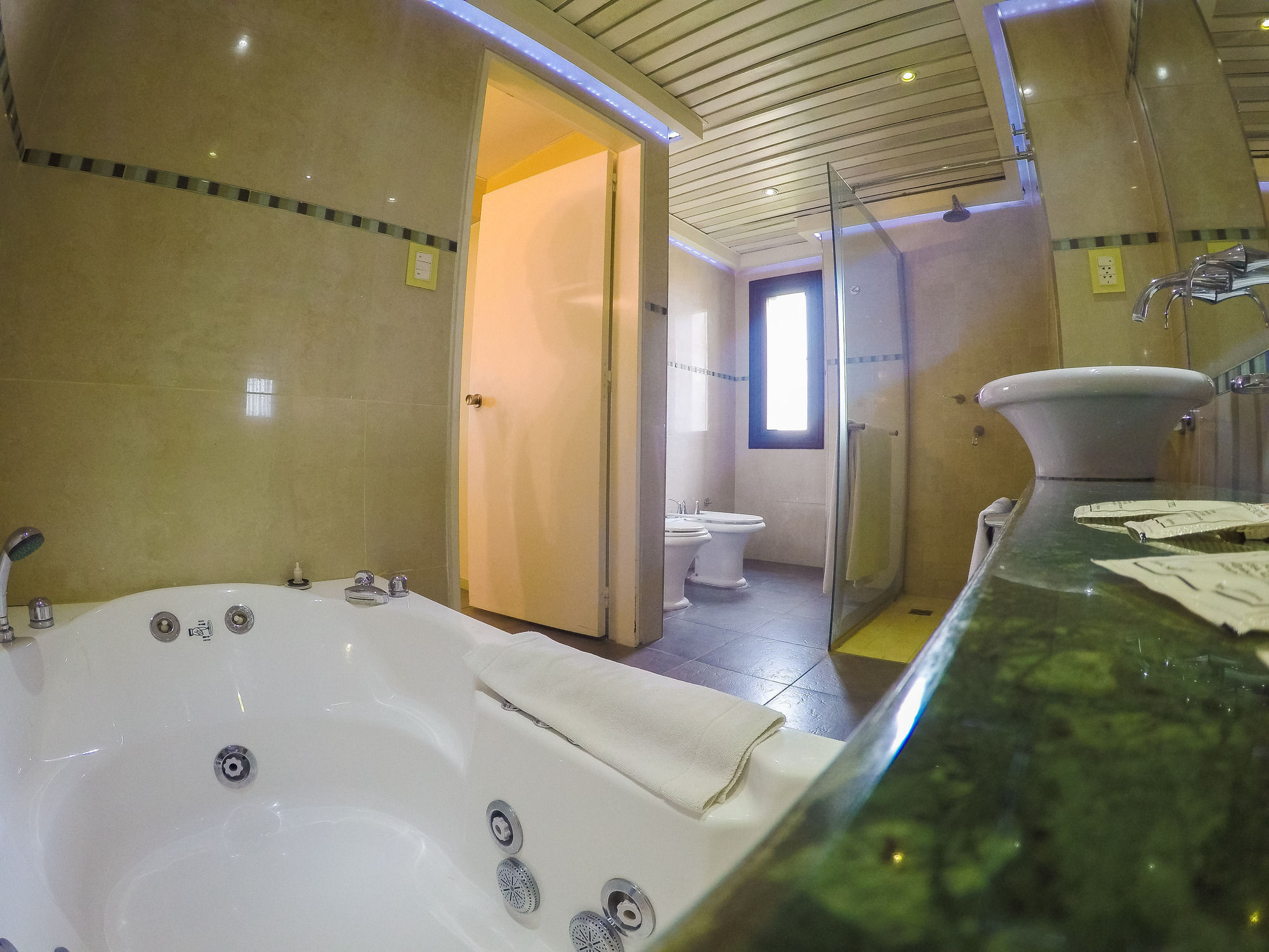 Фото Hotel Alkazar