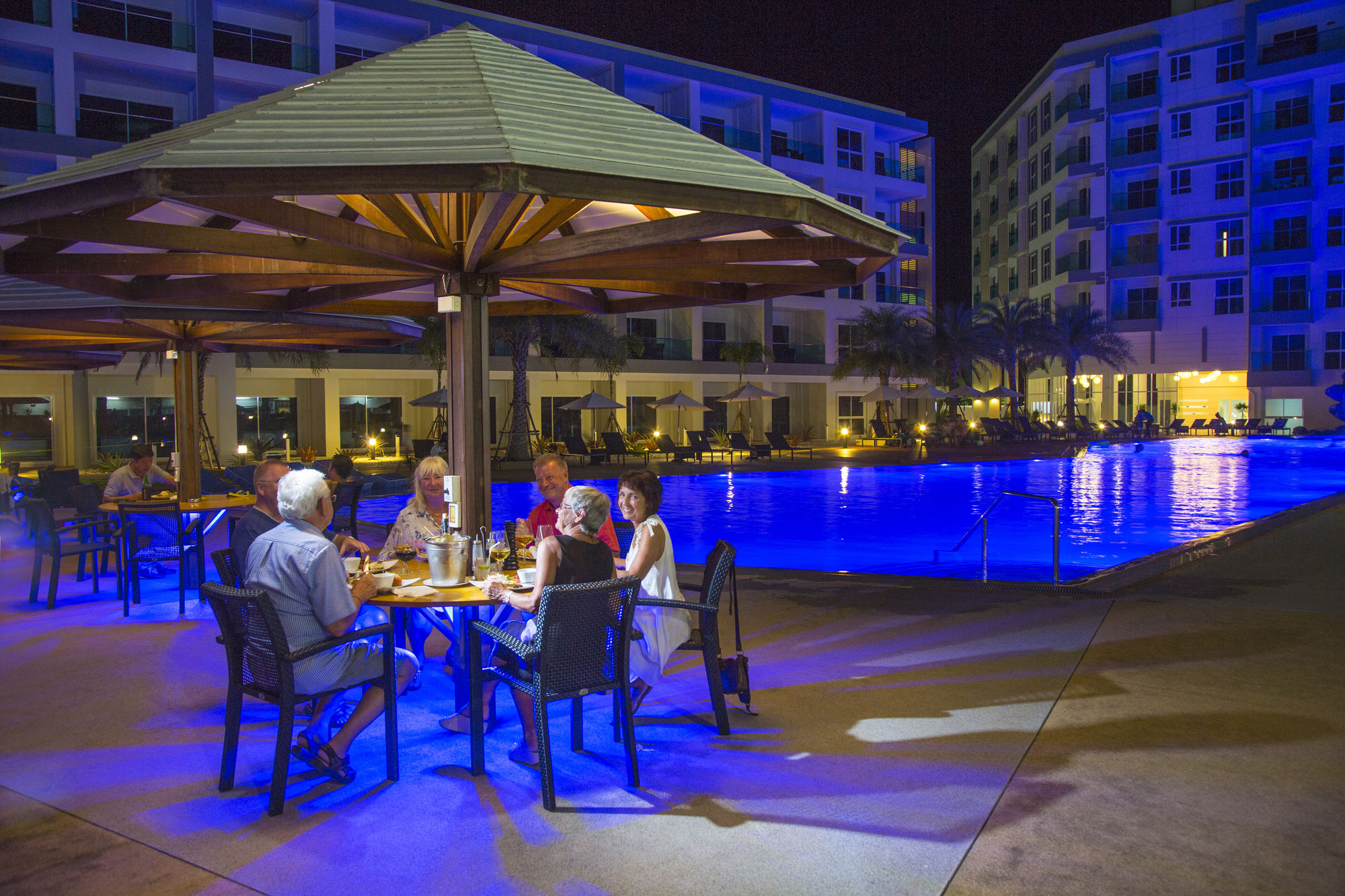 Фото GrandBlue Resort