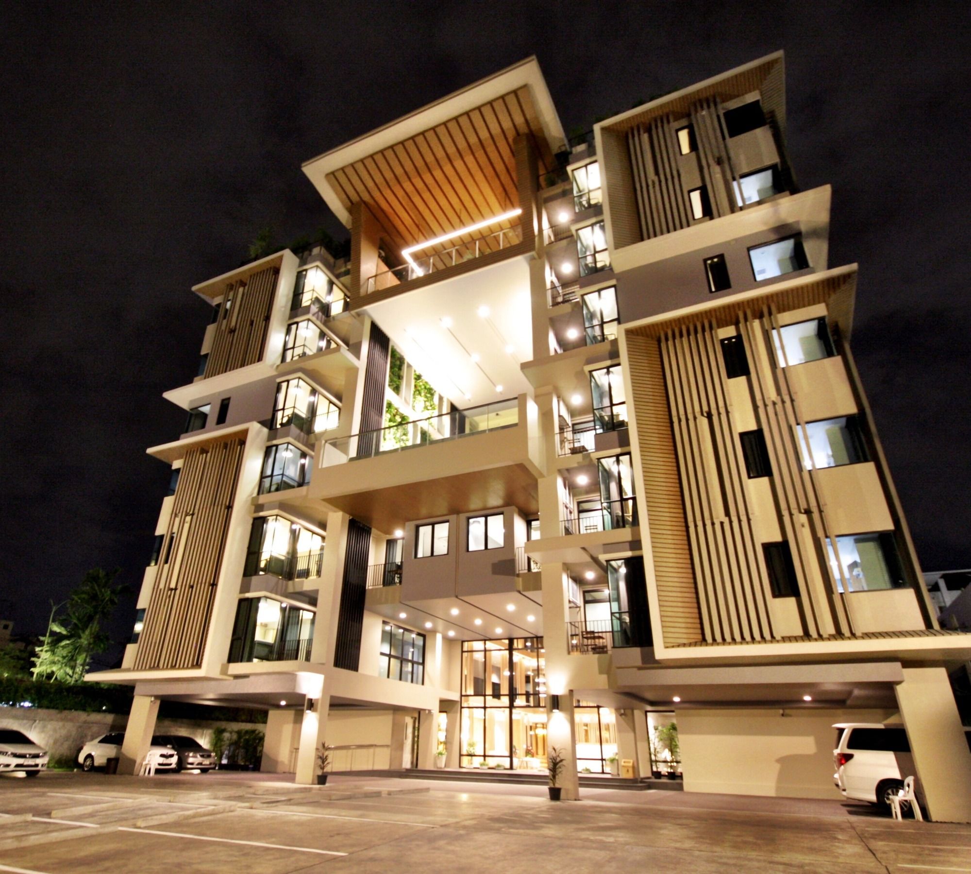 Фото Mii Hotel Srinakarin