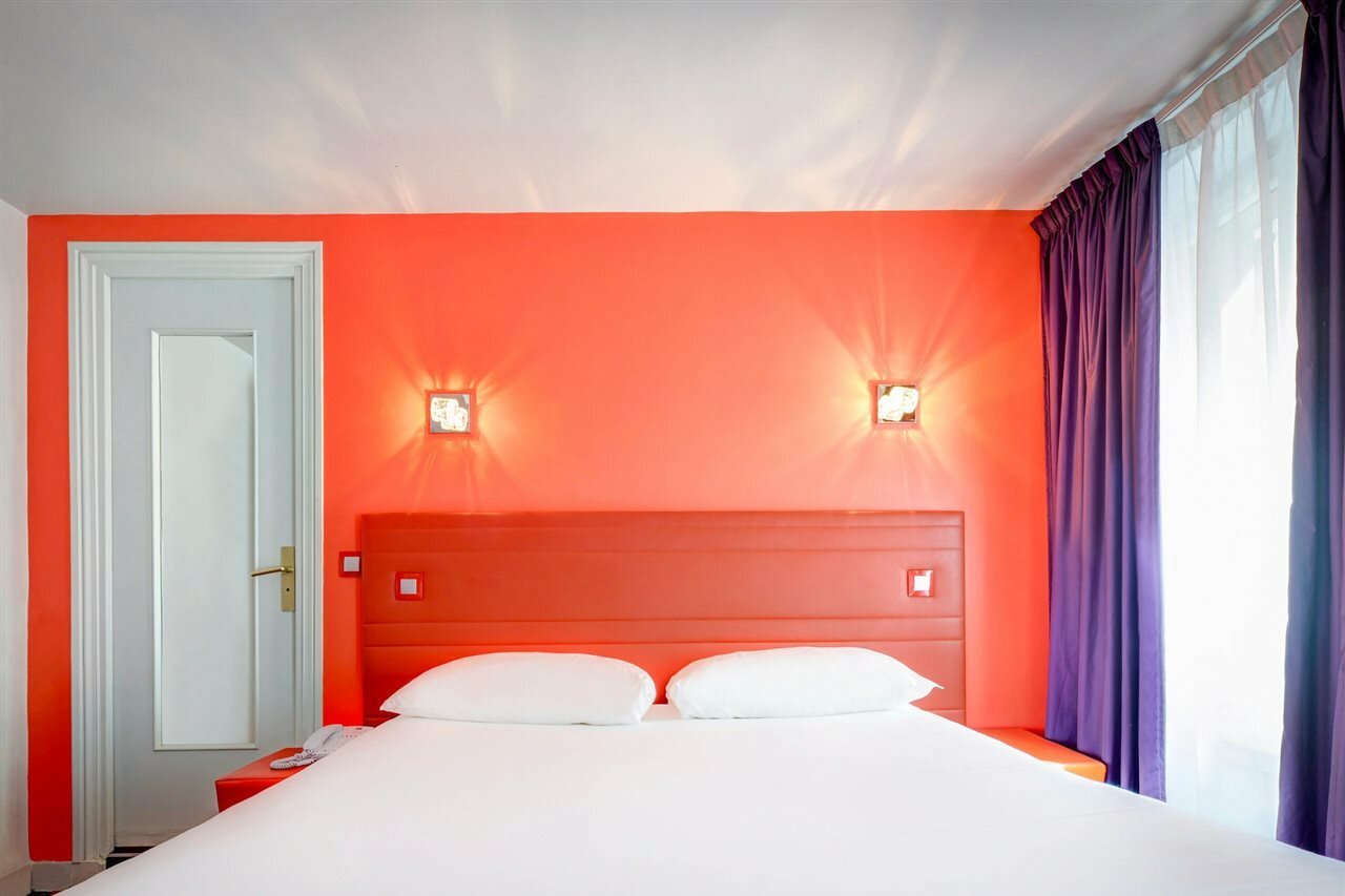 Фото Ibis Styles Paris Opéra Lafayette