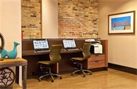 Фото Fairfield Inn & Suites by Marriott Milwaukee Downtown