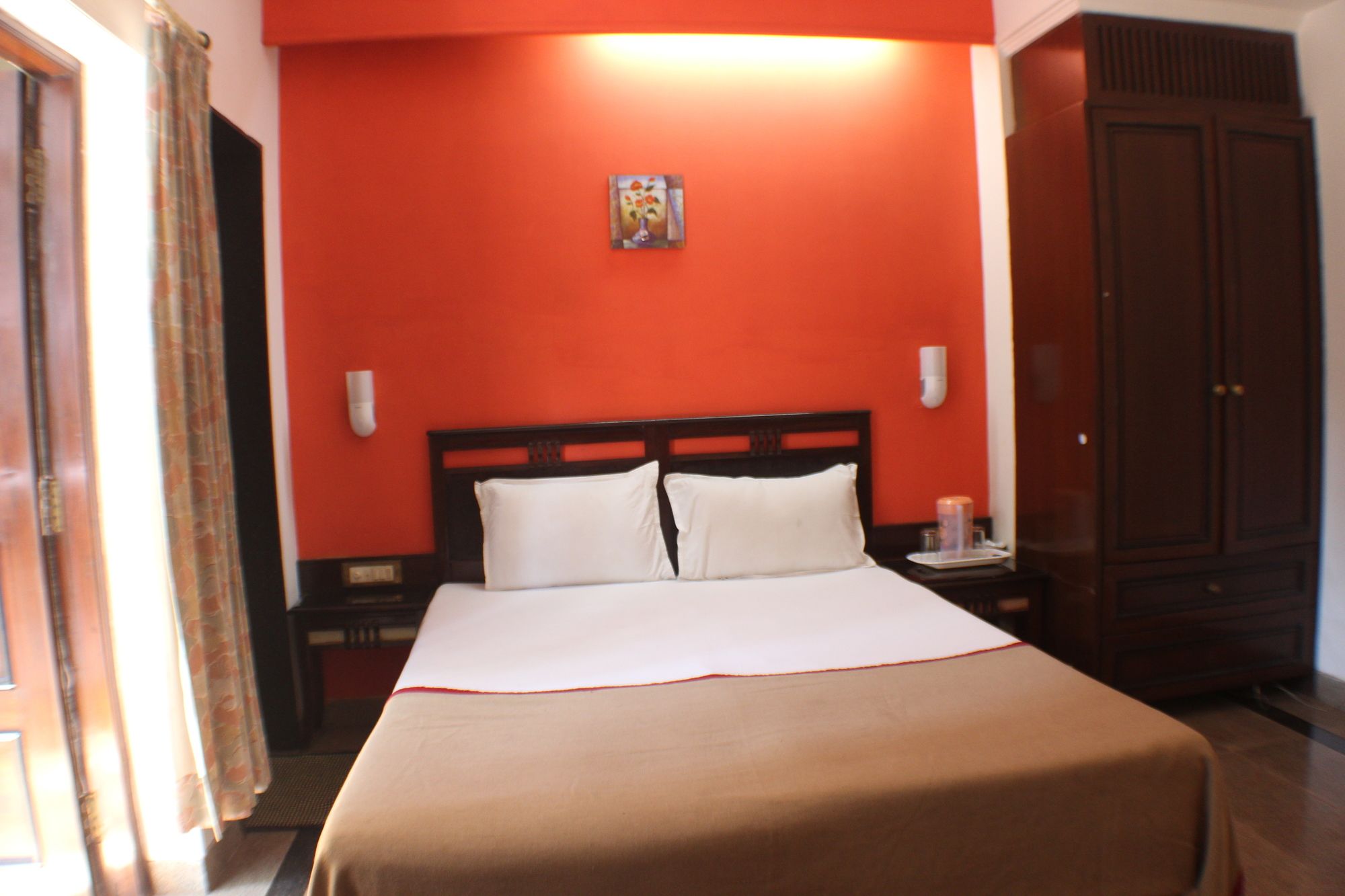 Фото Oyo 7490 Bevvan Resort