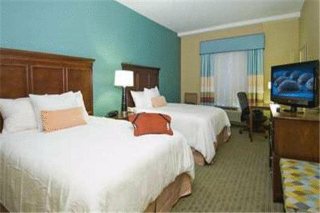 Фото Hampton Inn & Suites Baton Rouge/Port Allen
