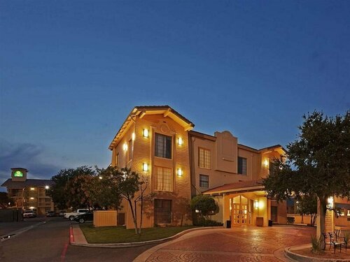 Гостиница La Quinta Inn by Wyndham Amarillo West Medical Center в Амарилло